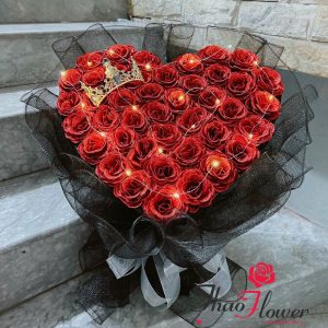 Bó hoa nhũ kim tuyến 50 bông hồng