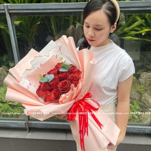 Bó hoa hồng nhũ kim tuyến 15 bông N15